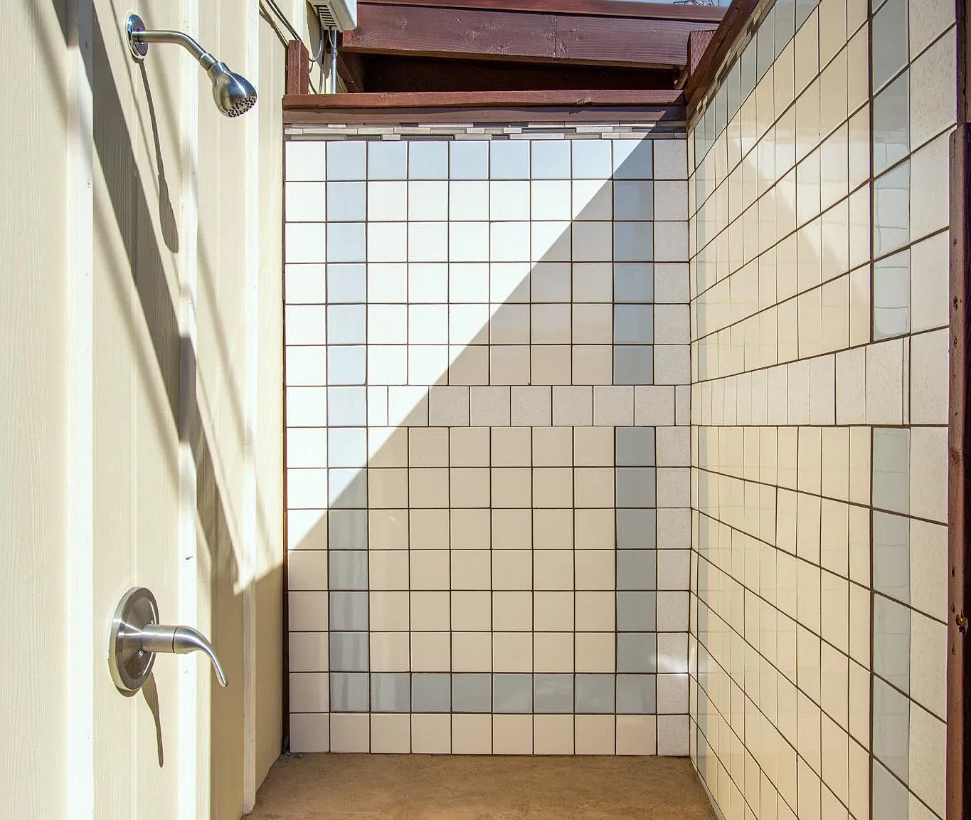 4 bed, 1300 sqft, $2,300 — Photo 4