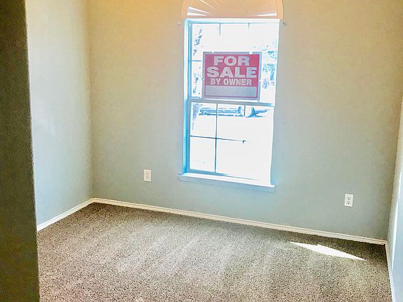 4th image of 6428 Bay Lake Dr