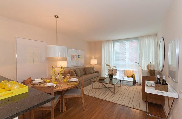 1st image of 330 W 39th St APT 6E