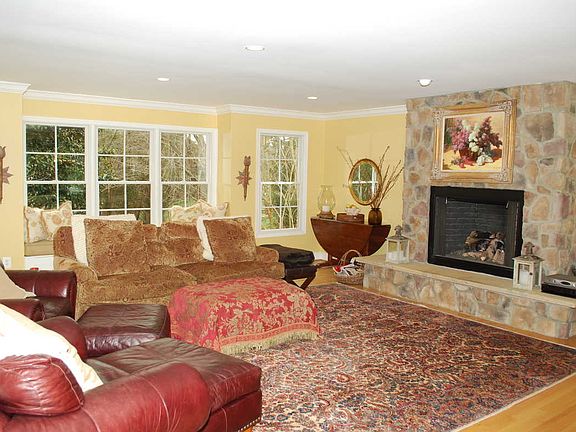 5th image of 5031 Prestwick Dr