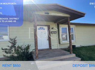 516 N Dowden Rd, Wolfforth, TX 79382