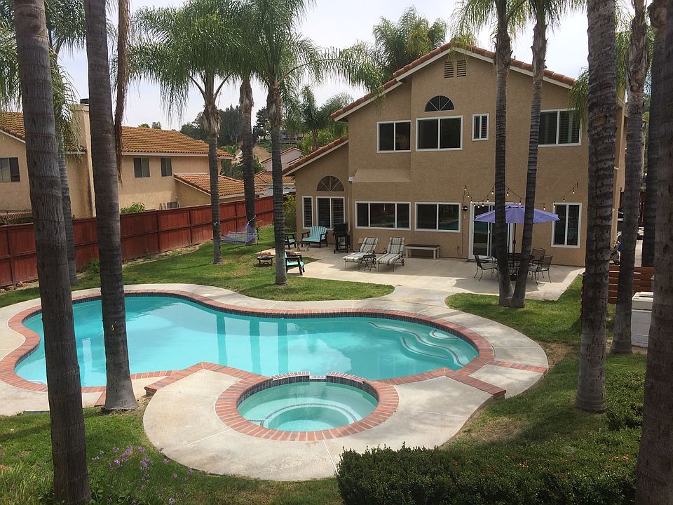 1st image of 40360 Calle Medusa