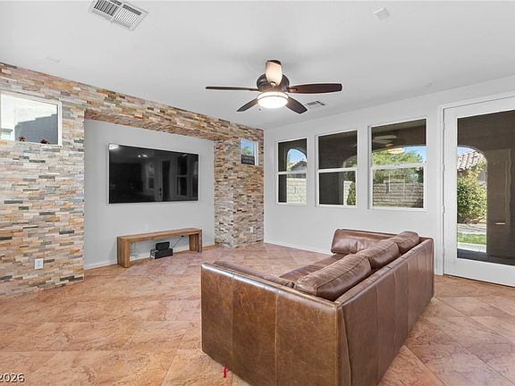 4th image of 600 Bachelor Button St