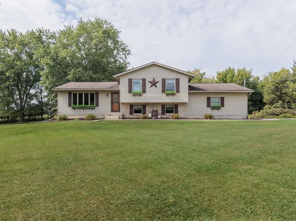 246 Portage Path, Willard, OH 44890