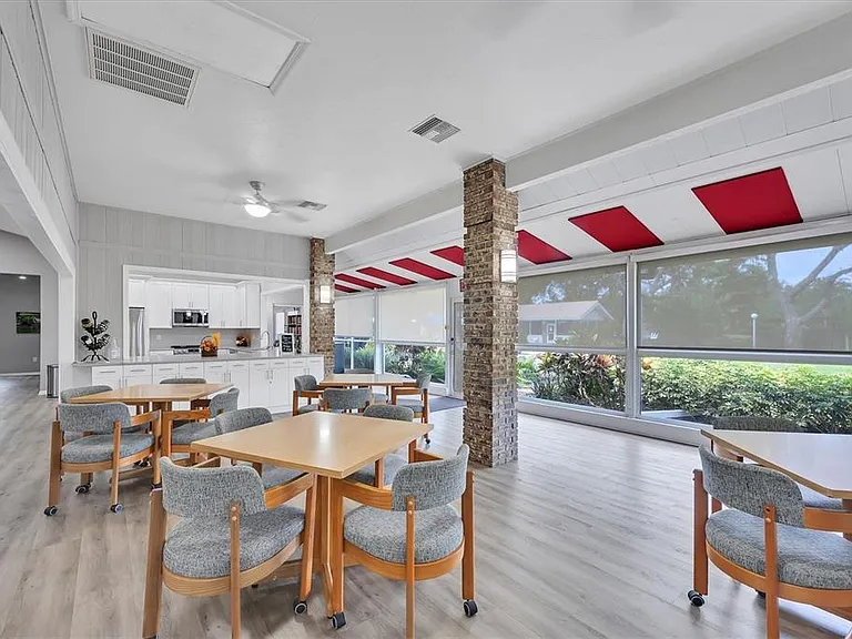 3601 Garden Lakes Clenet — Photo 31