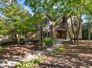 6820 N 112th Ct, Milwaukee, WI 53224