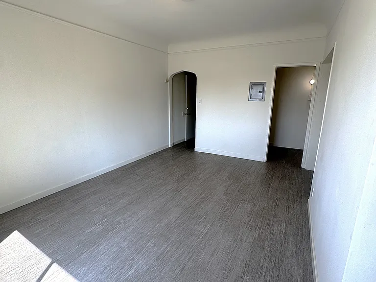 280 Witmer St — Photo 7