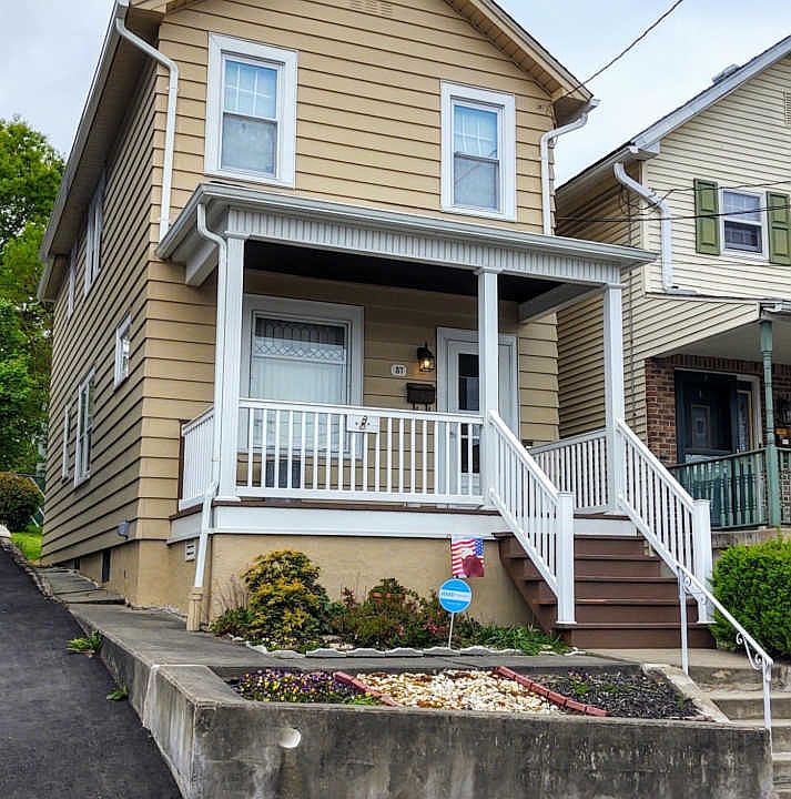 1st image of 37 Moyallen St