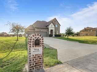 7916 Meadow Grove Dr, McKinney, TX 75071