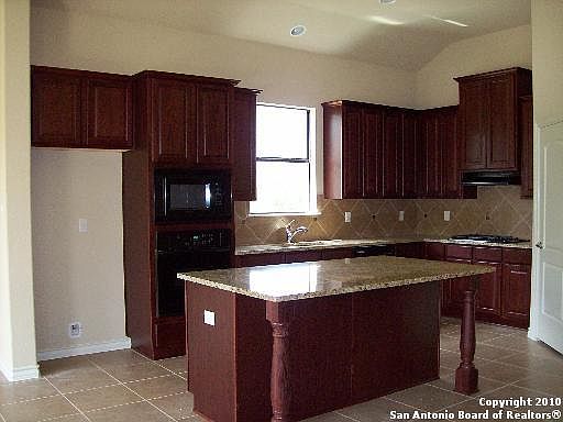 4th image of 26322 Tuscan Woods