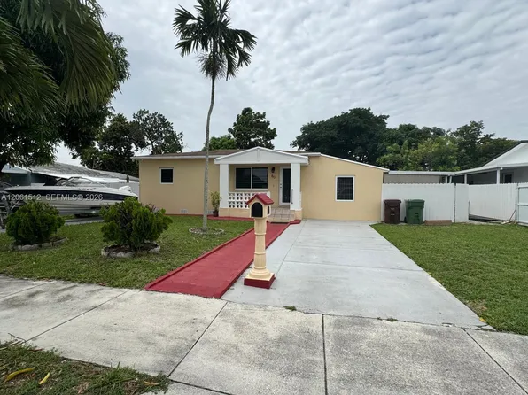 80 W 56th St, Hialeah, FL 33012