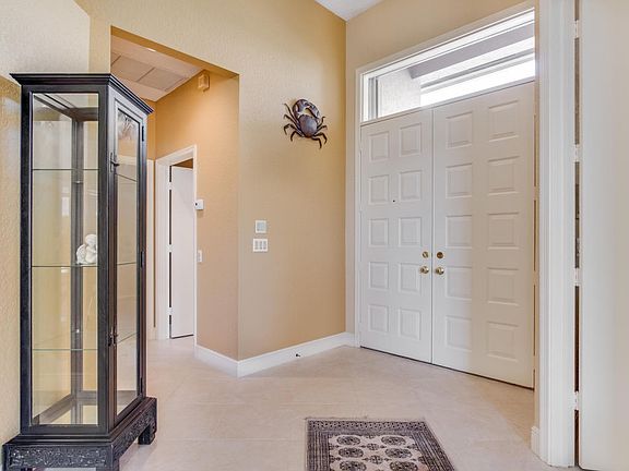 4th image of 4404 Barclay Fair Way