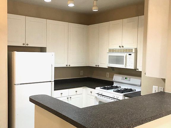 4th image of 9486 Virginia Center Blvd Unit 104
