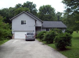 128 Mohawk Trl, La Follette, TN 37766