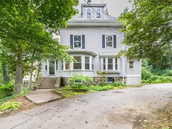 34 Jason St #1, Arlington, MA 02476