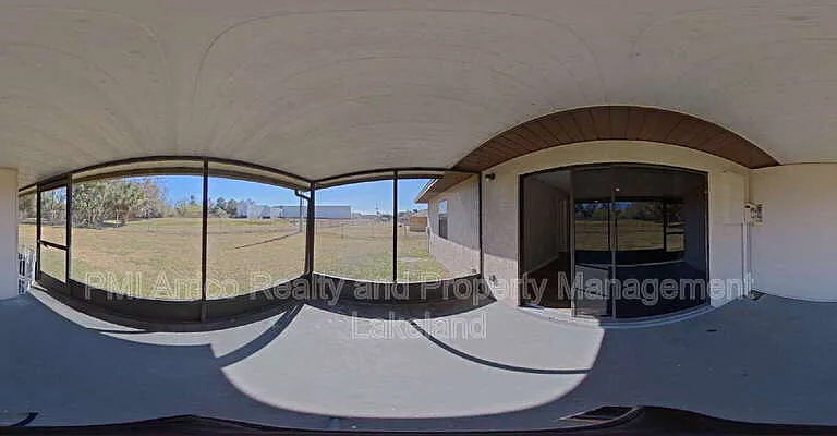 3211 Julia Ct — Photo 7