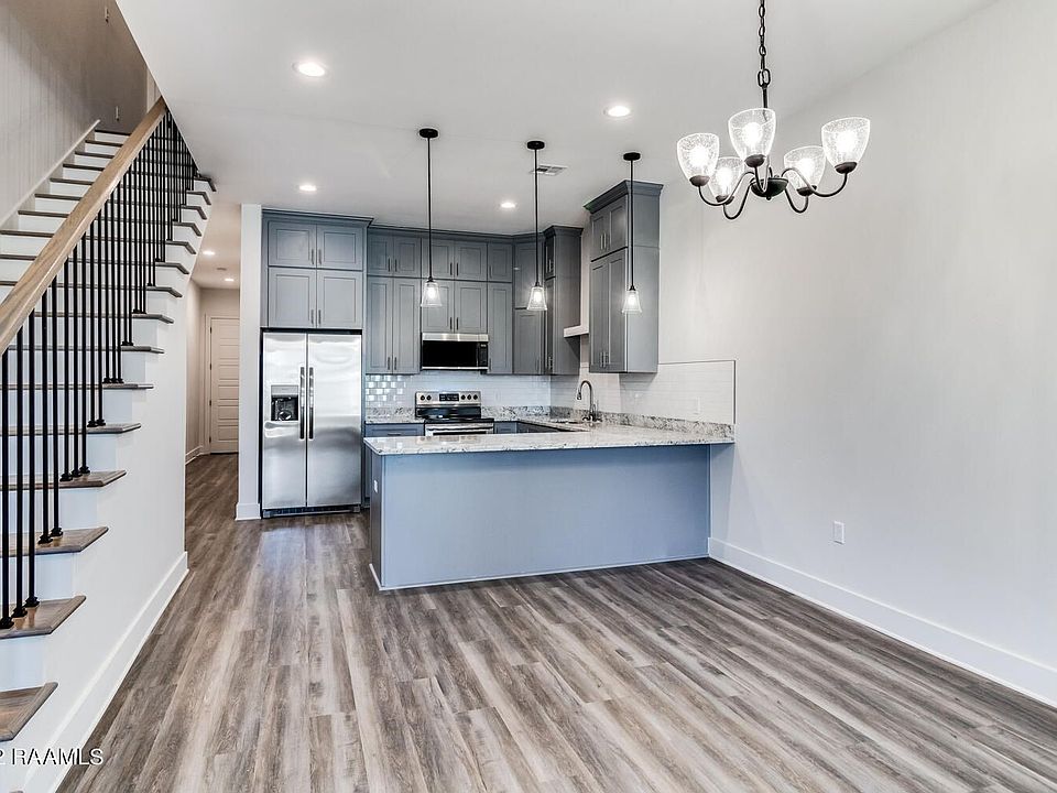 104 Queen Palm Cir Broussard LA Zillow