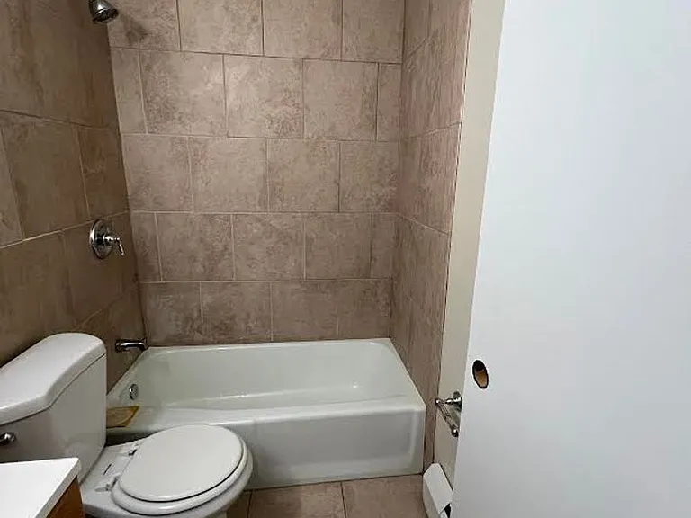 7185 Locust Ave. — Photo 13