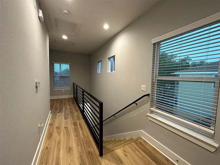 6014 Fairway St — Photo 14