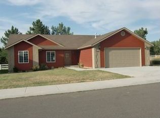 808 Pine St, Filer, ID 83328