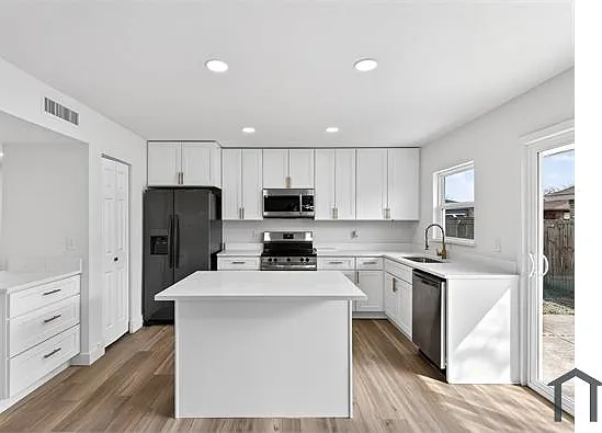 6013 Cedar Ln — Photo 22