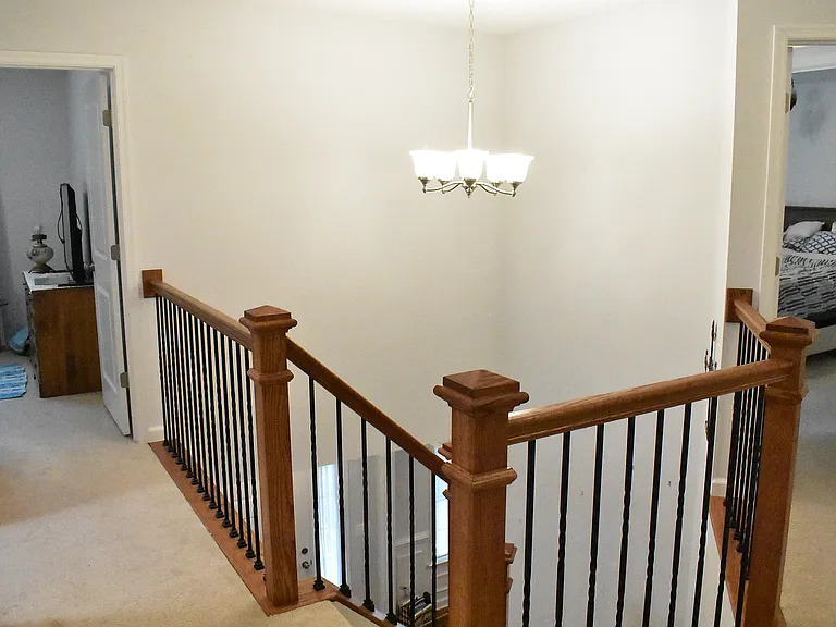 526 Monticello Cir — Photo 23