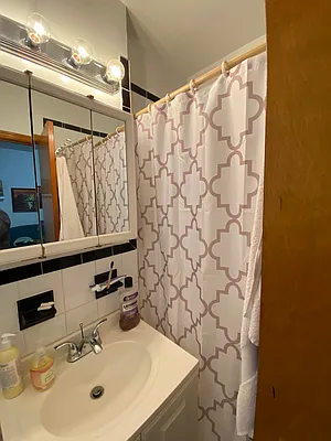 Rented by Oxford Property Group | media 11