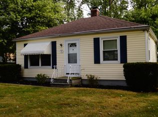 193 Kenyon Rd, Eastlake, OH 44095