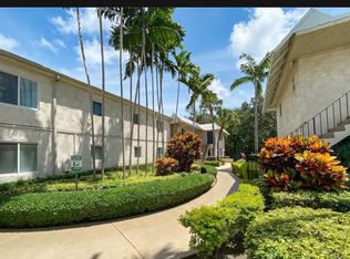 8607 SW 68th Ct APT 5, Miami, FL 33143