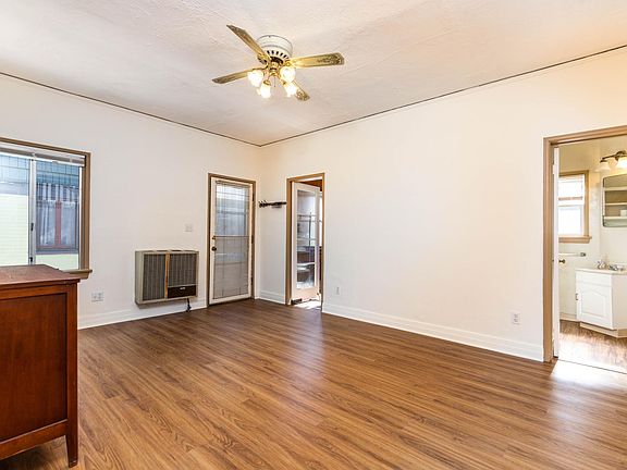 3rd image of 620 E California Blvd APT A