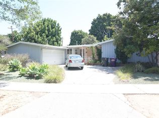 2810 Vuelta Grande Ave, Long Beach, CA 90815