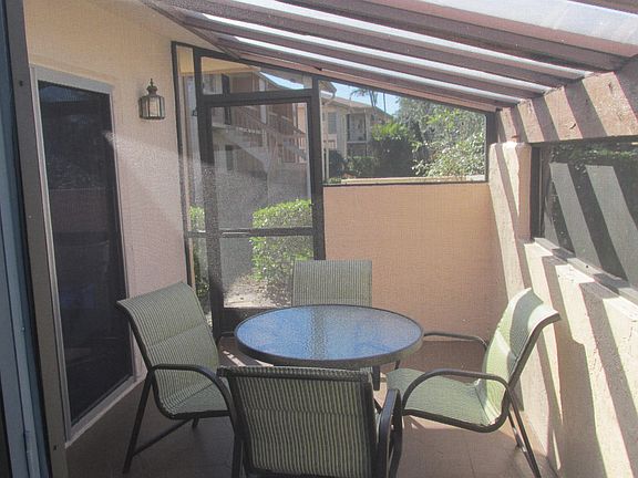 Home For Sale In Palm Greens