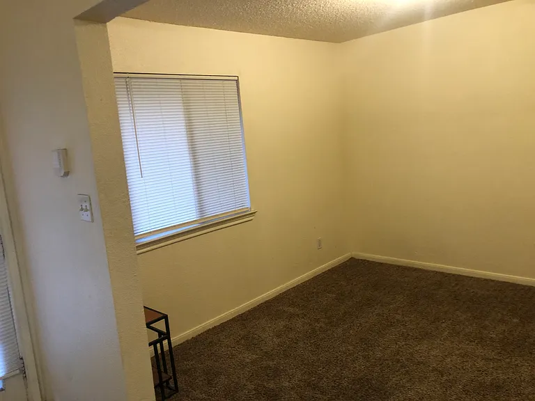 6108 Abrams Rd #122 — Photo 9
