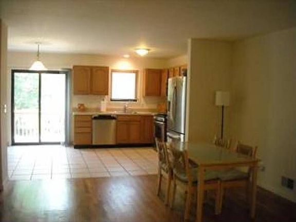4th image of 201 Watchung Ave APT 16
