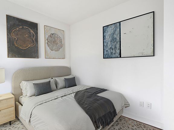 4th image of 605 W 42nd St #10L
