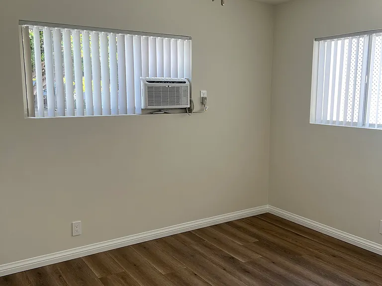 1518 Franklin St #5 — Photo 12