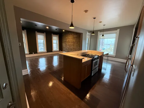 508 W Washington St, Milwaukee, WI 53204
