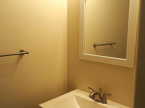 5th image of 3102 Ruby Dr