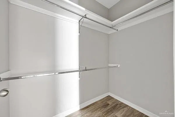 905 Kohala Ave #2 — Photo 8