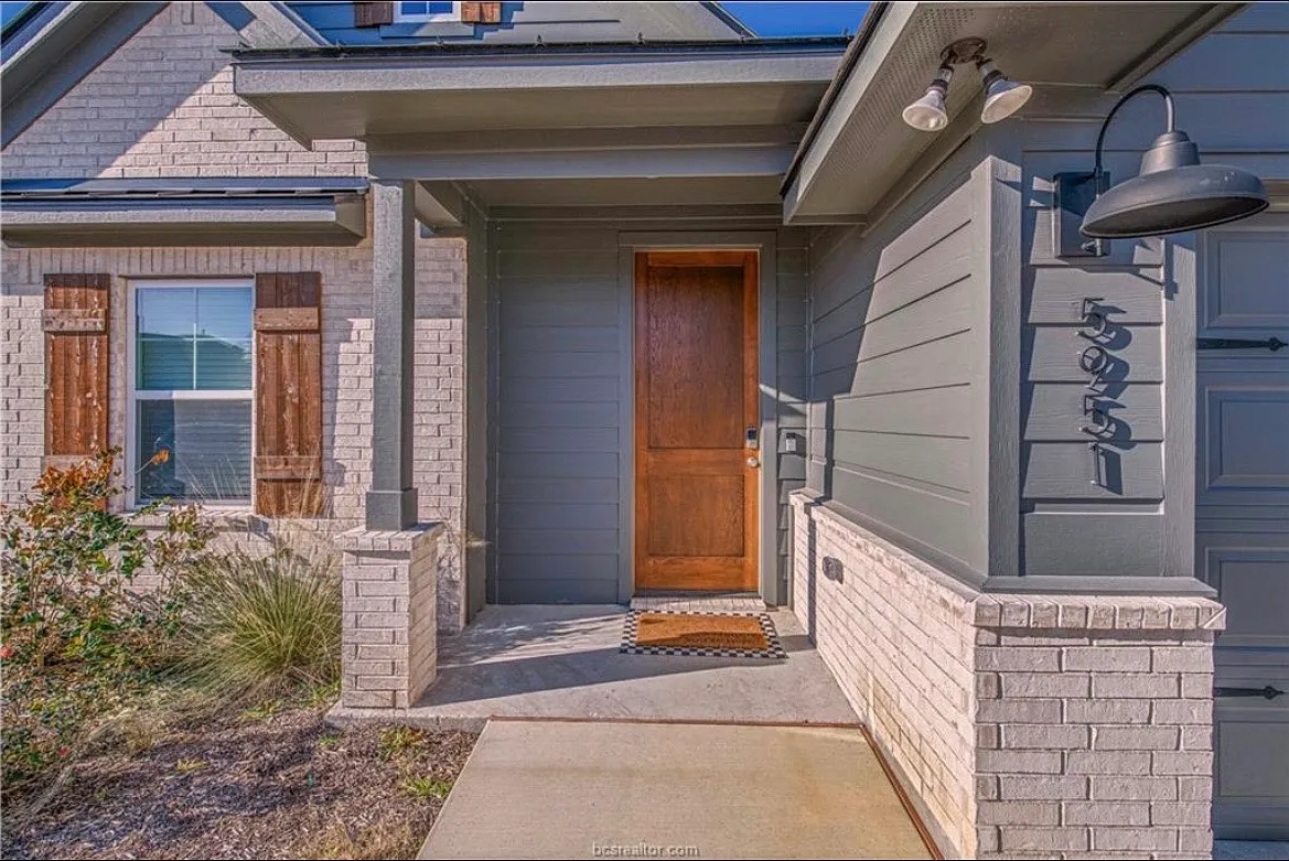 Building Photo - 5951 Eldora Dr
