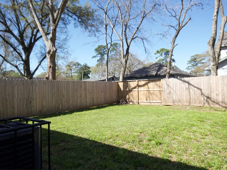 6709 Greenhurst St #A — Photo 7