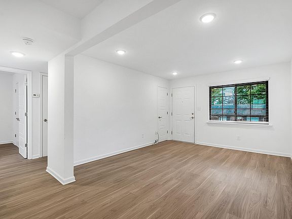 4th image of 4241 5th Ave S #3d8ed2b47