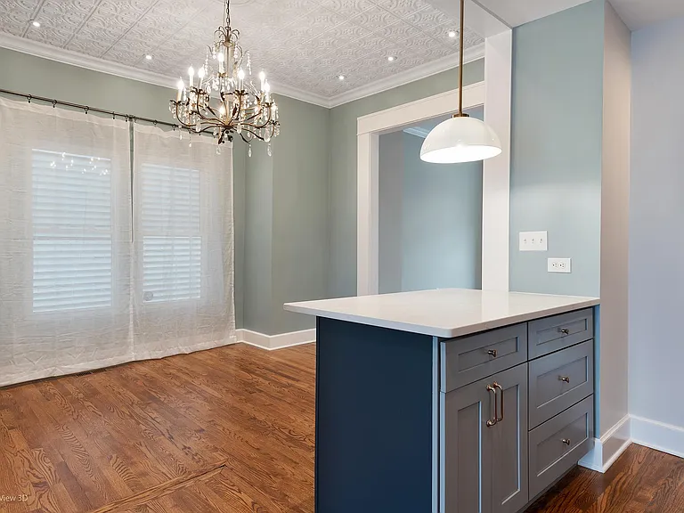 3420 W Shakespeare Ave — Photo 3