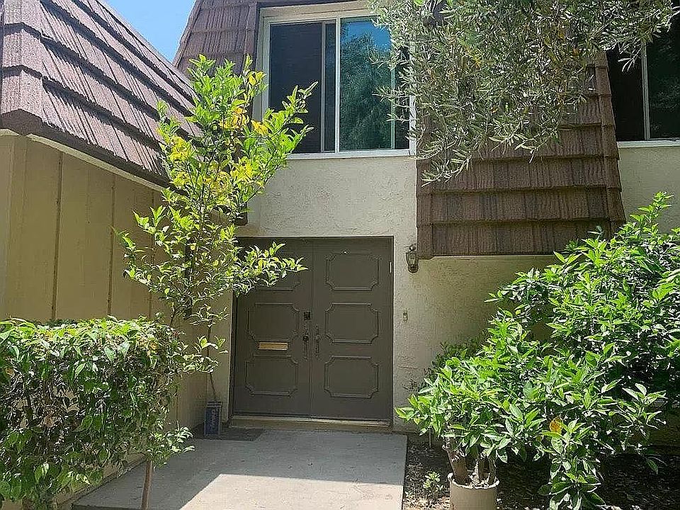 1st image of 22322 James Alan Cir