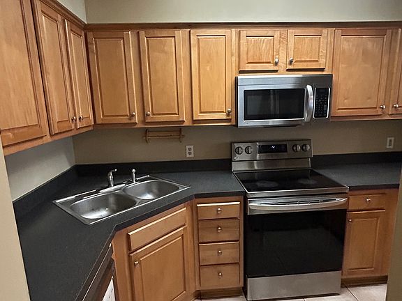 3rd image of 21 Ponte Vedra Ct Unit C