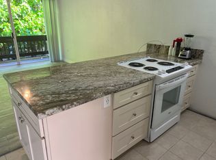 120 Hui Rd E APT F-C13, Lahaina, HI 96761