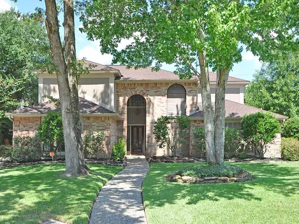 5511 Lone Cedar Dr, Kingwood, TX 77345