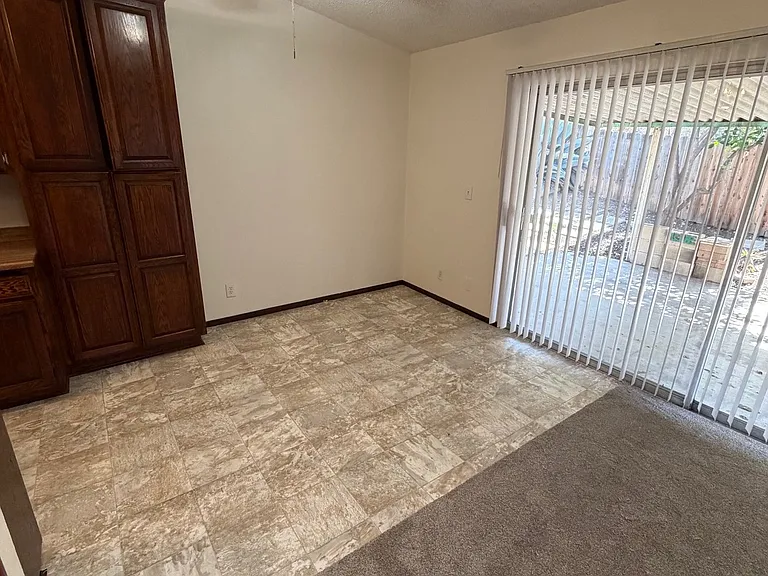 4515 Revillo Way — Photo 5