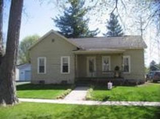 302 N Madison St, Perry, MI 48872