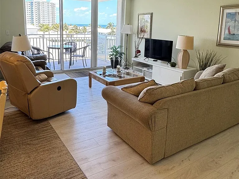 5200 N Ocean Blvd #506 — Photo 6